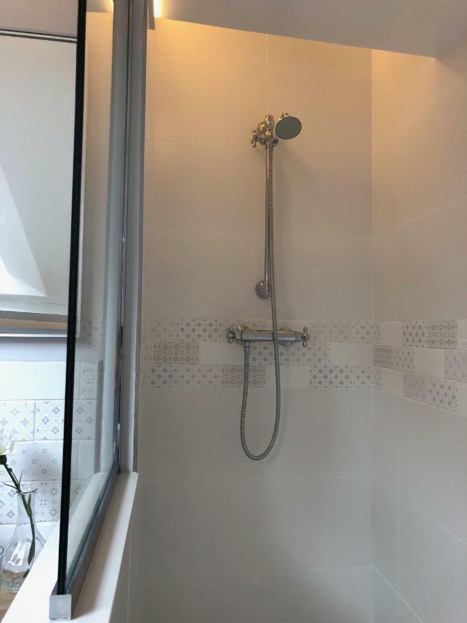 Lucarne Enchantee Honfleur Exterior photo